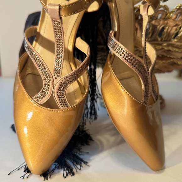 ALEX MARIE Gold Patent Leather Heels - Picture 6 of 7